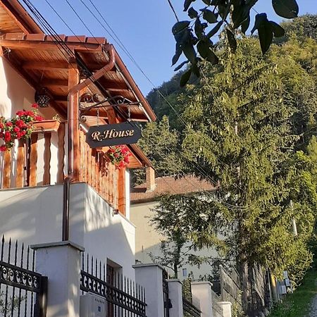 Апартаменти R-House Брашов Екстер'єр фото