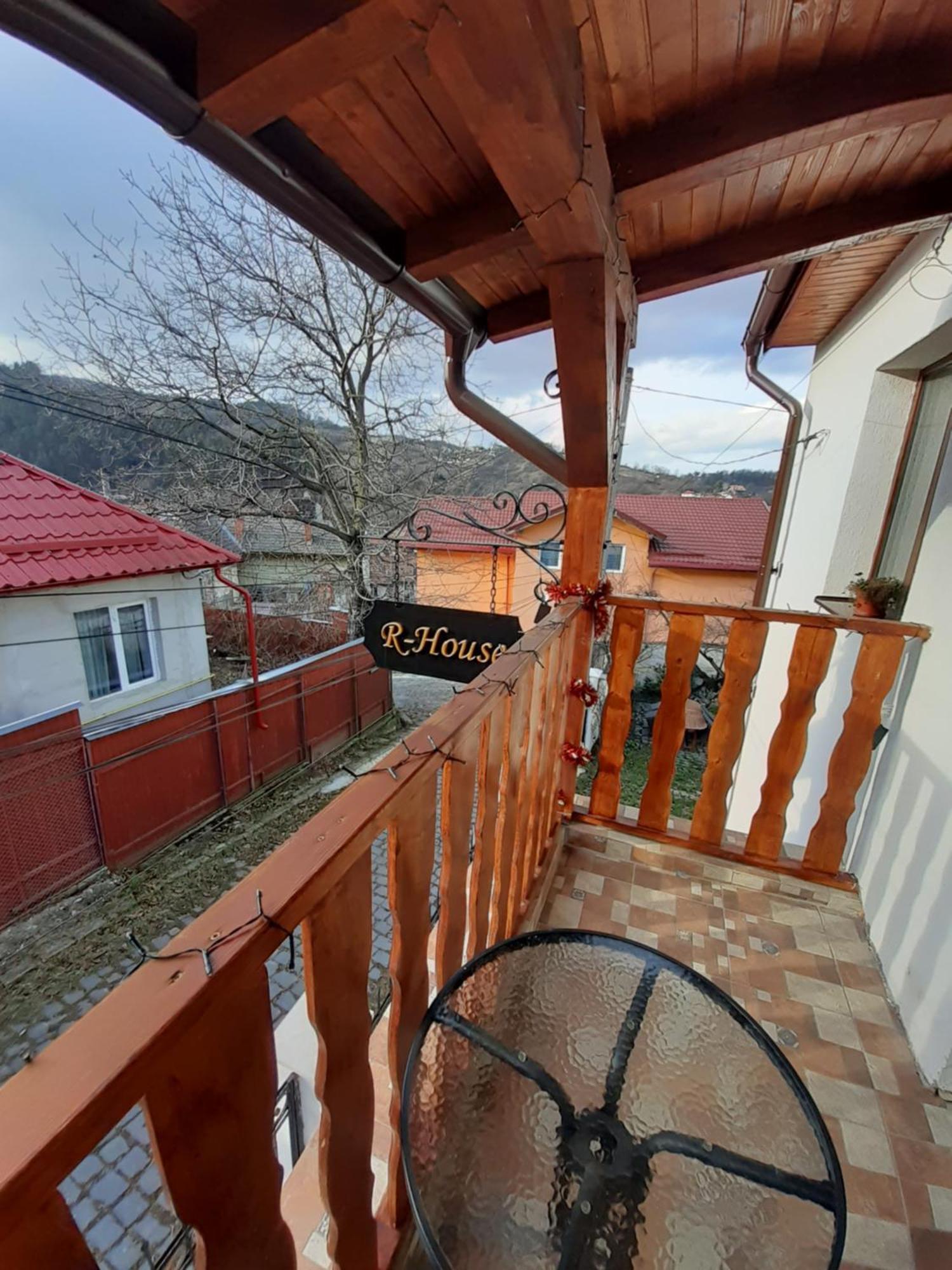 Апартаменти R-House Брашов Номер фото